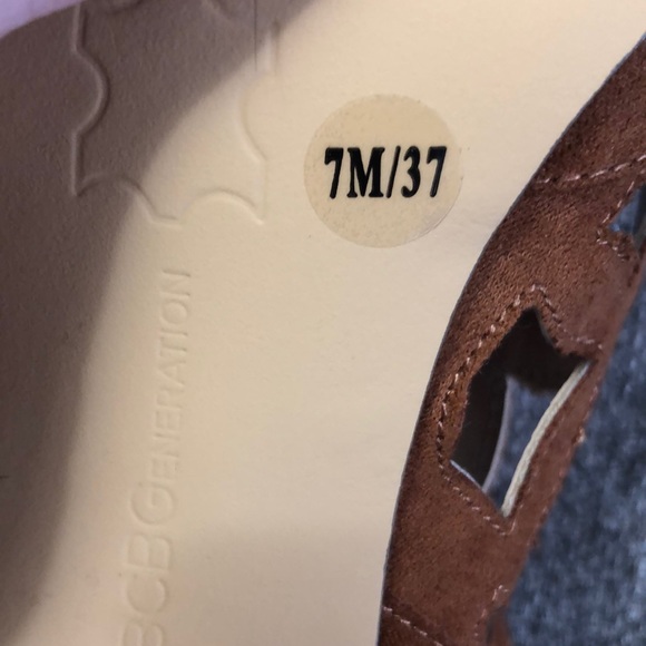 BCBGeneration size 7 brown suede open toed booties - Picture 4 of 4
